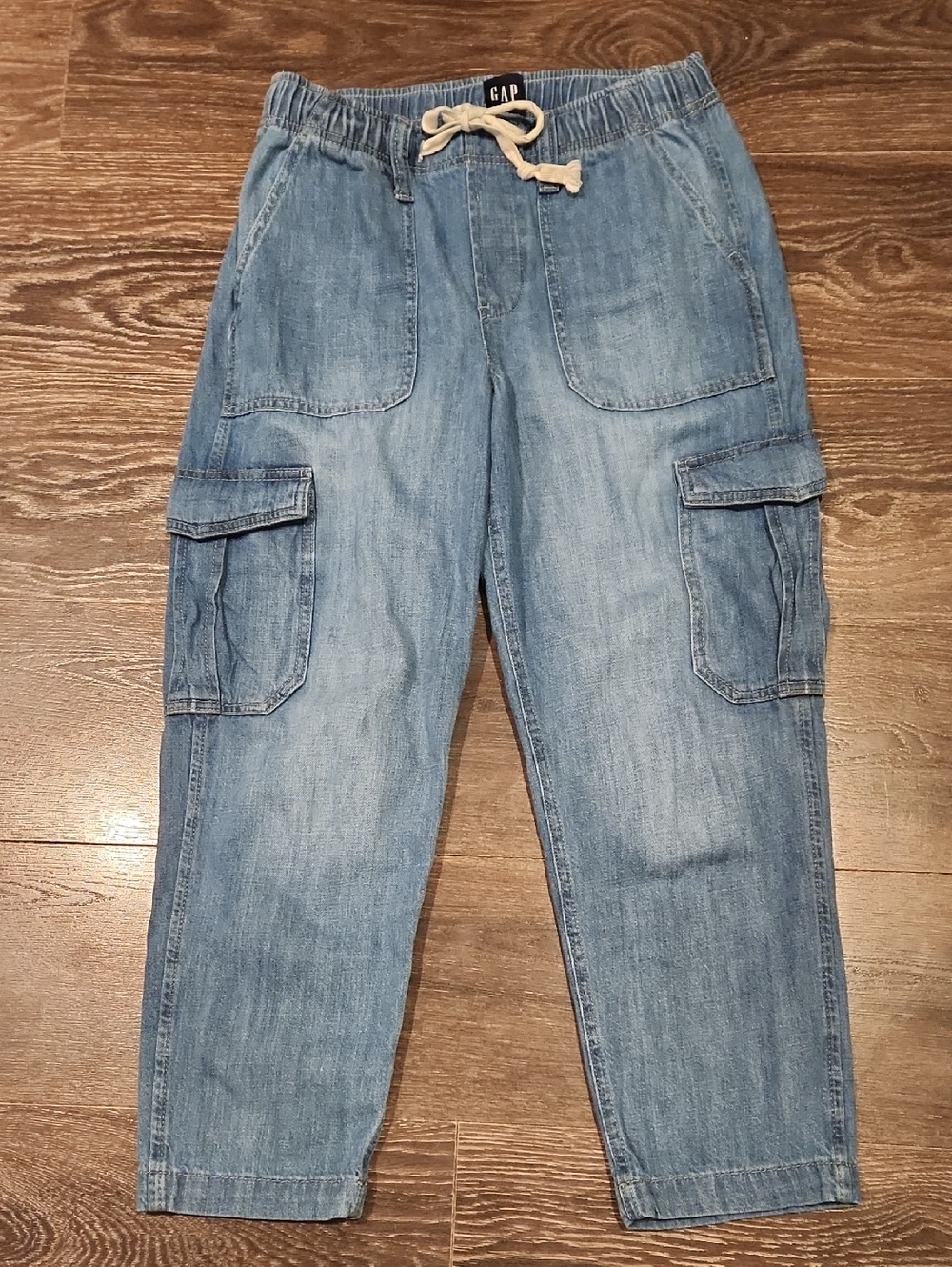 ❤️ GAP DENIM MID-RISE EASY JEAN CARGO JOGGER JEANS, SMALL (4 - 6) - Picture 5 of 14